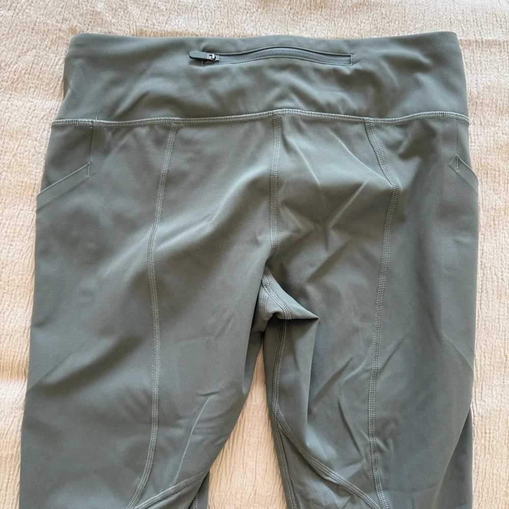 lululemon athletica Olive Green Cropped Leggings